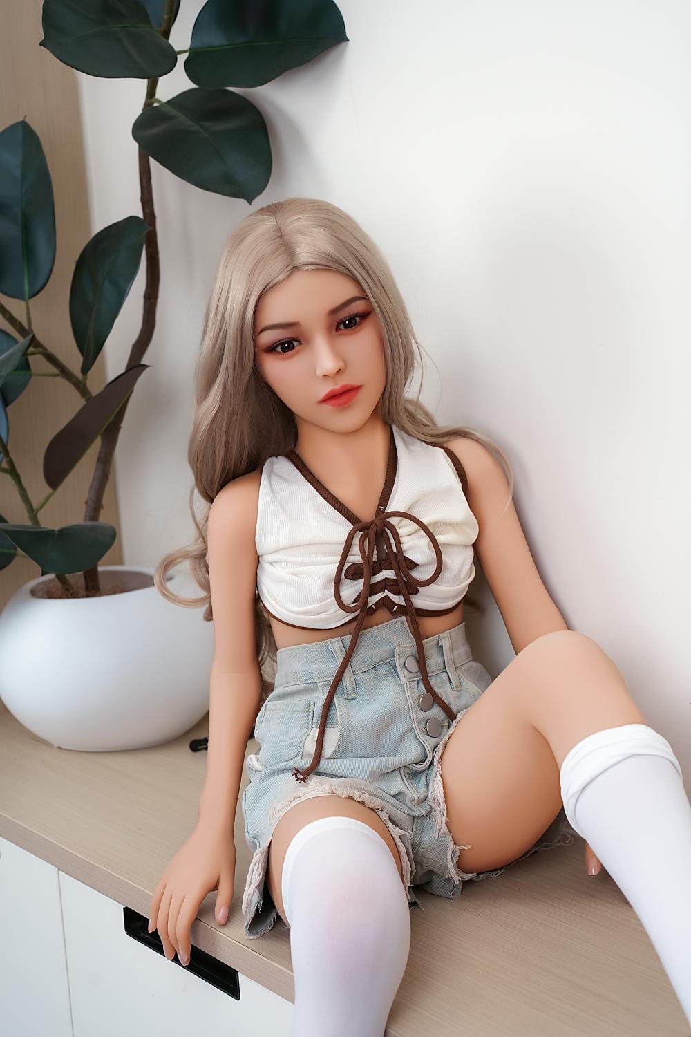 132 cm USB Şarjlı Titreşimli TPE Realistik Manken